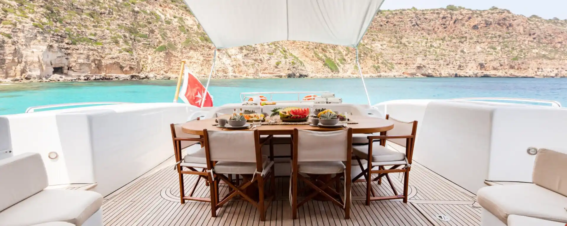 Les règles d’or pour naviguer autour d’Ibiza en yacht